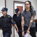 Lesbische US-Basketballerin zu neun Jahren Haft verurteilt 
