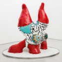 Niki de Saint Phalle, Nana rouge jambes en l'air, um 1968 // © © 2022 Niki Charitable Art Foundation, All rights reserved / ADAGP, Paris