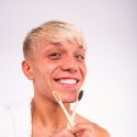 Mit schönen Zähnen zum Pride