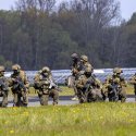 Mehr als 100 schwule Bundeswehr-Soldaten kompensiert