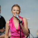 Kylie Minogue startet eine glamouröse Show in Las Vegas