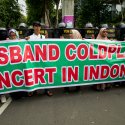 Konservative Gruppe protestiert gegen Coldplay in Indonesien 