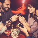 Saloon-Quiz unter Freunden