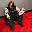 © instagram.com/billieeilish