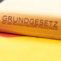 Debatte übers Grundgesetz