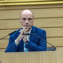 Landtag: Daniel Born stimmt erneut bei AfD-Nominierung ab
