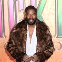 Colman Domingo als Gastgeber 