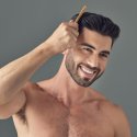 Haarsysteme für Männer: Warum volles Haar kein Zufall sein muss und Scham gestern war // © PeopleImages