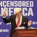 US-TV: Falsche LGBTIQ+-Mythen in „Tucker Carlson Show“
