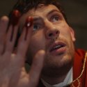 Screenshot aus „Wake Up Dead Man: A Knives Out Mystery“ // © Netflix
