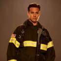 Ryan Guzman deutet Romanze in neuer Staffel bei „9-1-1“ an