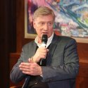 Warnung von Ole von Beust