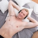 Kopfhörer machen schwul! 