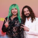 Kaulitz-Brüder machen Bettenrennen zum Pfingstgag