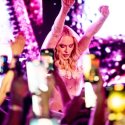 Madonna überrascht Fans im West Hollywood Club