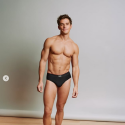 Antoni Porowski auf Weltreise