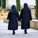 Liebe nach dem Klosterleben