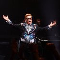 Elton John startet Pride-Podcast mit LGBTIQ+-Ikonen