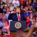 Trump behauptet Reversal-Operationen an Trans-Personen