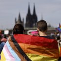 Solidarität nach CSD-Anschlag