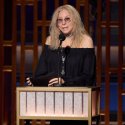 Streisand greift Trump an