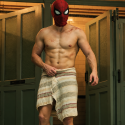 Tom Holland zeigt viel Haut 