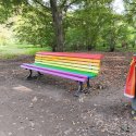 Regenbogenbank erneut beschädigt