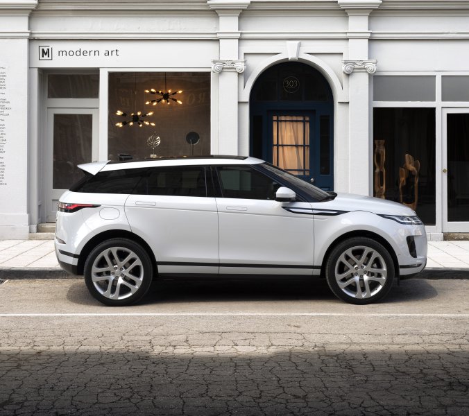 © Range Rover