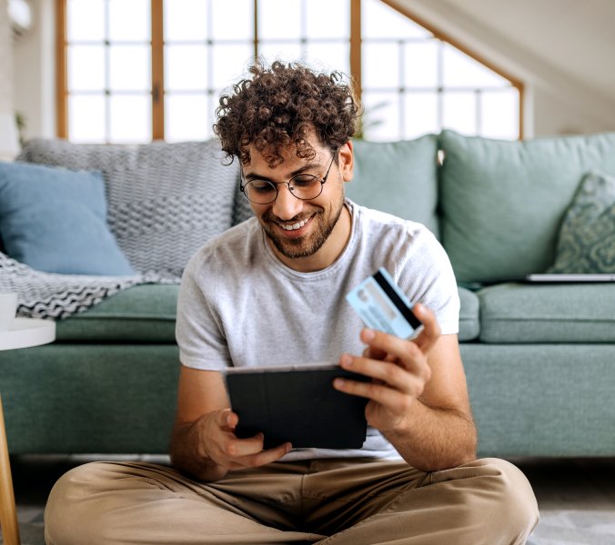 5 Gründe, warum du deine Polstermöbel online kaufen solltest © Pekic