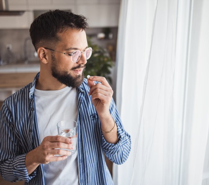 Supplements für Männer: Was unterstützt deine Gesundheit wirklich? © Milan Markovic