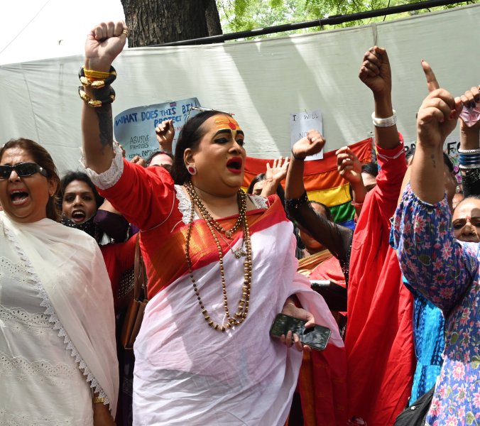 Indien: Drag-Szene protestiert gegen Transgender-Gesetz