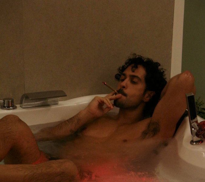 Sänger Mahmood outet sich als gaymer in Saunakabine