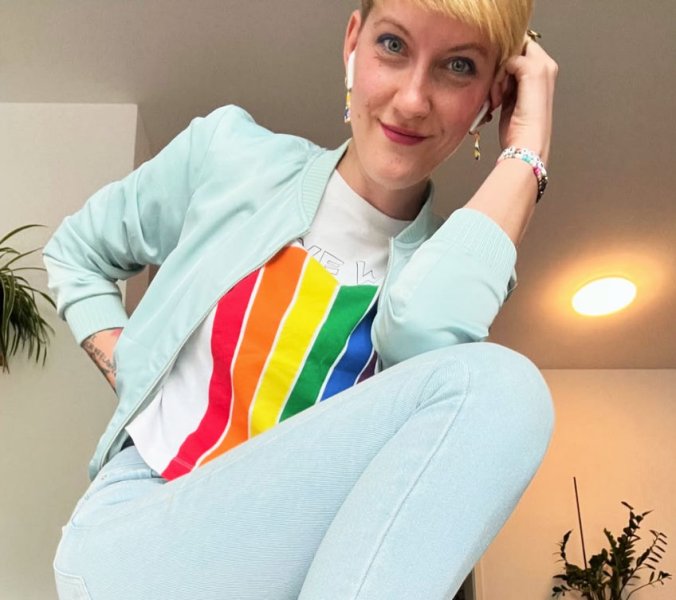 Queerbeauftragte lädt Friedrich Merz zum CSD-Festwagen ein