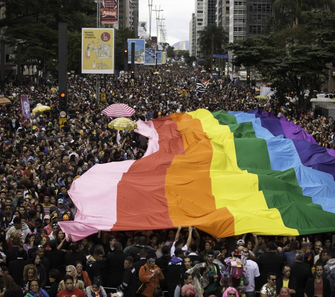 Pride-Parade unter Druck