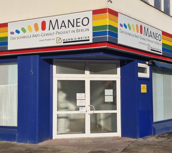 Erneuter Angriff auf schwules Projekt Maneo in Berlin