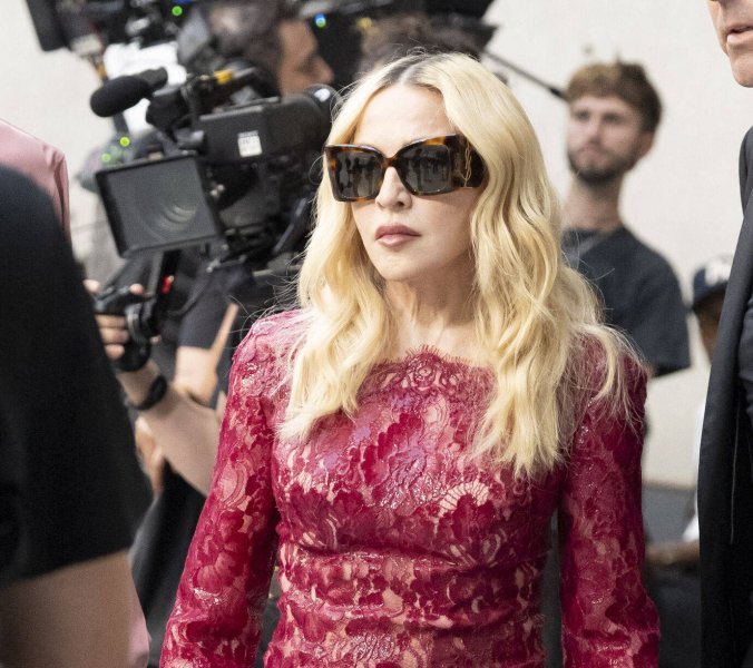 Madonna verarbeitet den Tod ihres Bruders auf neuem Album