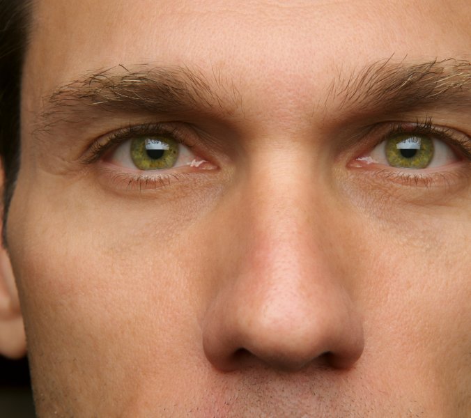 Mann mit grünen Augen