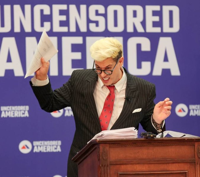 Yiannopoulos bereut Trump Unterstützung nach Abschiebung
