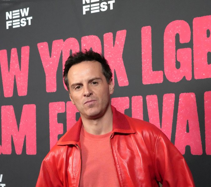 Andrew Scott in roter Lederjacke bei einer Elsinore-Vorführung beim NewFest in New York