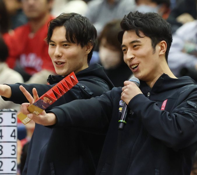 Schwuler Volleyballstar Takahashi